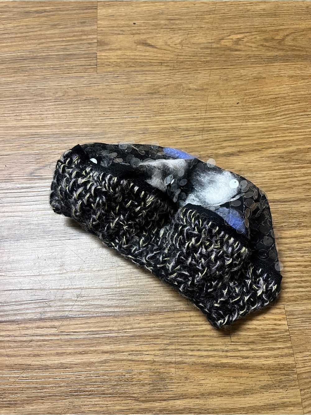Tata Christiane Rare Y2K Vintage Style Sequin Knit French Beret Hat Disco Glam - Picture 8 of 8